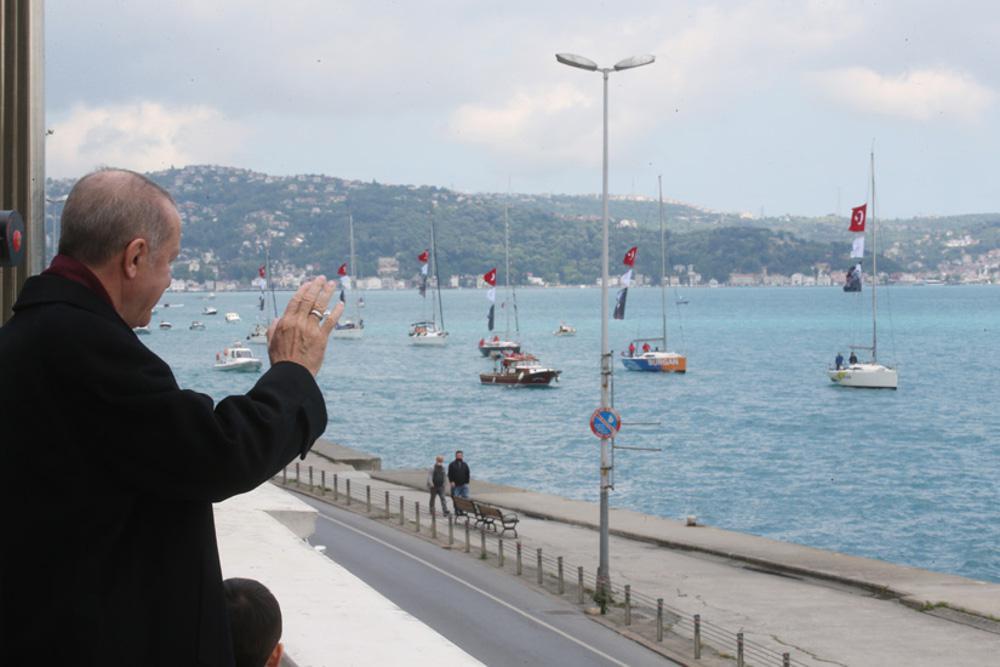Εσωτερική εικόνα άρθρου