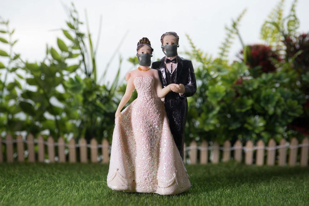 Κορωνοϊός - Χανιά: Πρόστιμο 3.000 ευρώ σε γαμπρό για παραπάνω καλεσμένους στην εκκλησία κρούσματα