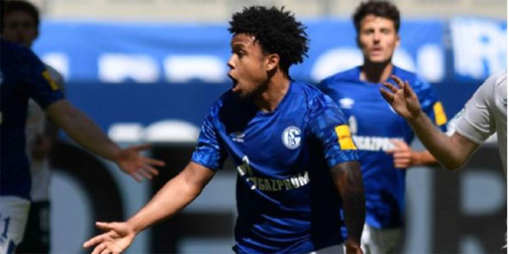 Σάλκε-Βέρντερ: Με περιβραχιόνιο για τον Τζορτζ Φλόιντ αγωνίστηκε ο ΜακΚένι