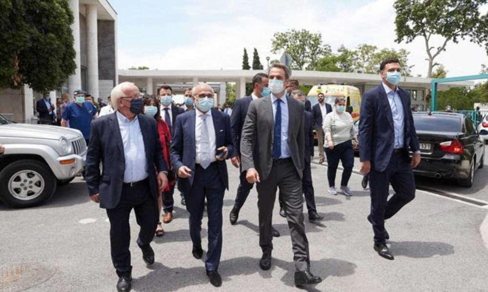 Μητσοτάκης στο ΑΧΕΠΑ: Αύξηση των κλινών ΜΕΘ από δημόσιους πόρους και χορηγίες