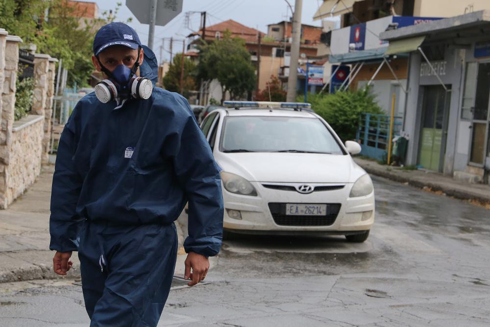 Γιγαντιαία επιχείρηση στον οικισμό Ρομά Νέας Σμύρνης Λάρισας με ειδικό επιχειρησιακό σχέδιο