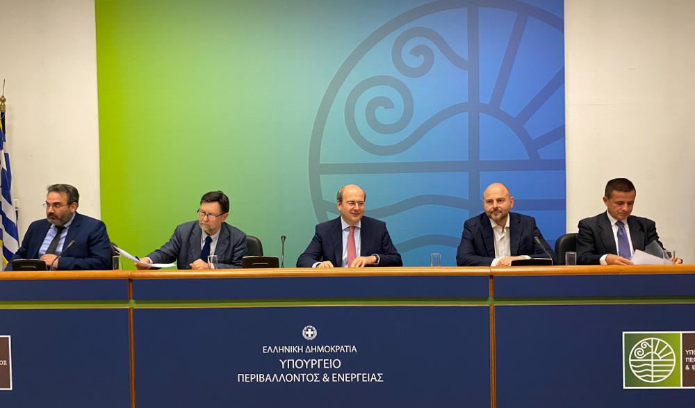 Αυτό είναι το πολεοδομικό σχέδιο για το Μάτι – Χατζηδάκης: Θα μπει τάξη – Ό,τι είπαμε το κάναμε