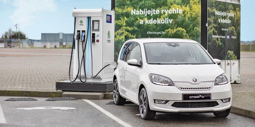 Λύση για ταχύτερη φόρτιση ηλεκτρικών αυτοκινήτων από τη SKODA