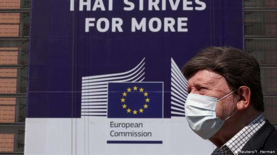 Η Ε.Ε. μπροστά σε τρία προβλήματα