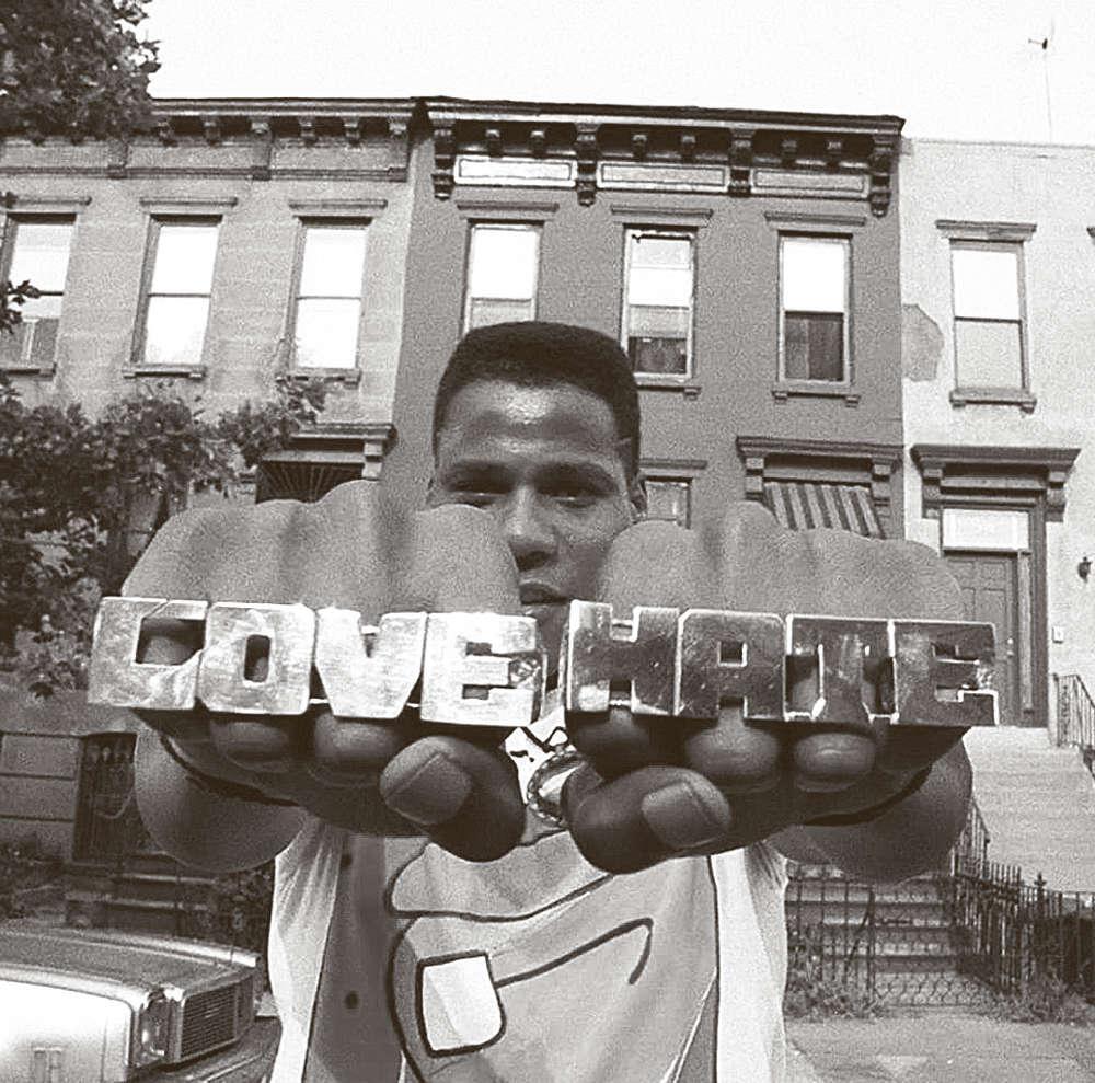 Δολοφονία Τζορτζ Φλόιντ: To κινηματογραφικό «Can’t breath» - Η προφητική ταινία του Σπάικ Λι το 1989 για την αστυνομική βία