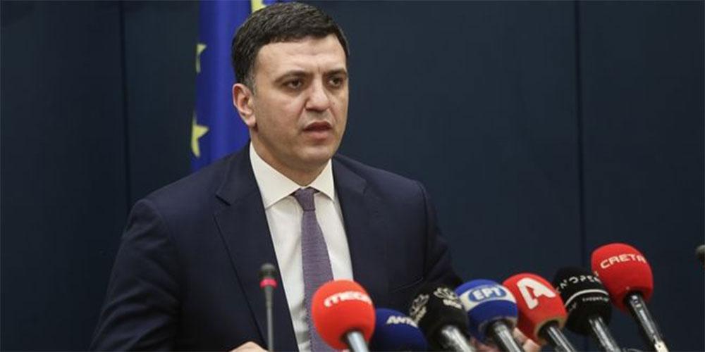 Γιορτή του Πατέρα: Ο Κικίλιας και ο γιος του σε ένα τρυφερό στιγμιότυπο