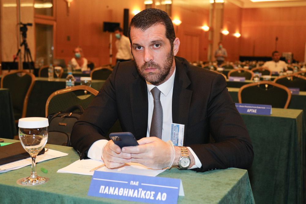 Super League: Συνάντηση Μπουτσικάρη με Γεραπετρίτη για την αντιμετώπιση του κορωνοϊού