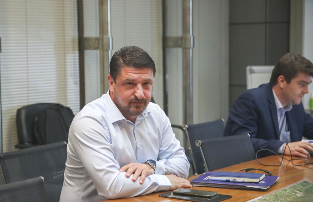 Νίκος Χαρδαλιάς, ο άνθρωπος των ειδικών αποστολών: Από τον Βύρωνα και τον κορονοϊό στην Περιφέρεια Αττικής 