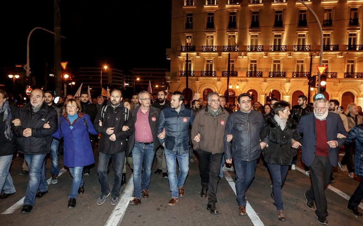 Χούντα και… γενίτσαροι
