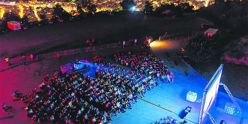 Άρση μέτρων: Ανοίγουν τις… πόρτες τους κατασκηνώσεις, κυλικεία και καζίνο - Ξεκινούν οι συναυλίες!