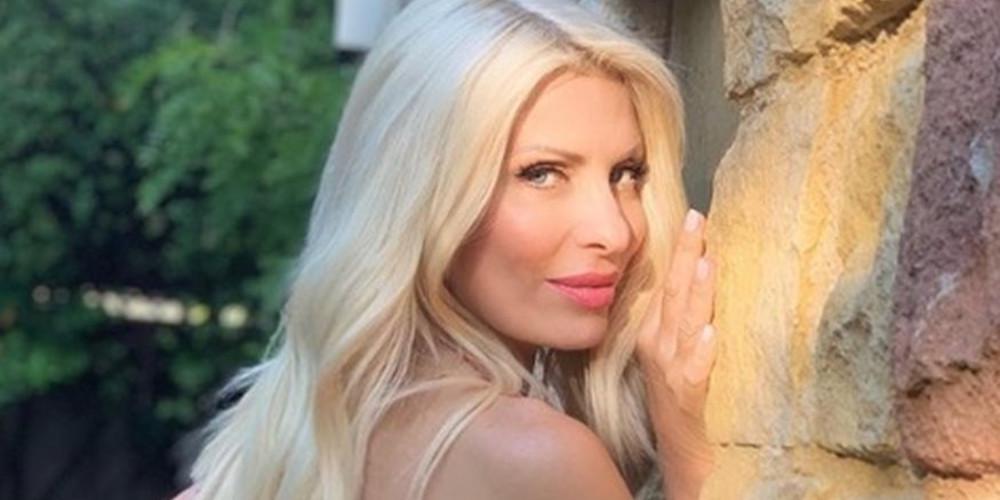 Οι εξορμήσεις της Ελένης Μενεγάκη - Η ανάρτηση και τα σχόλια