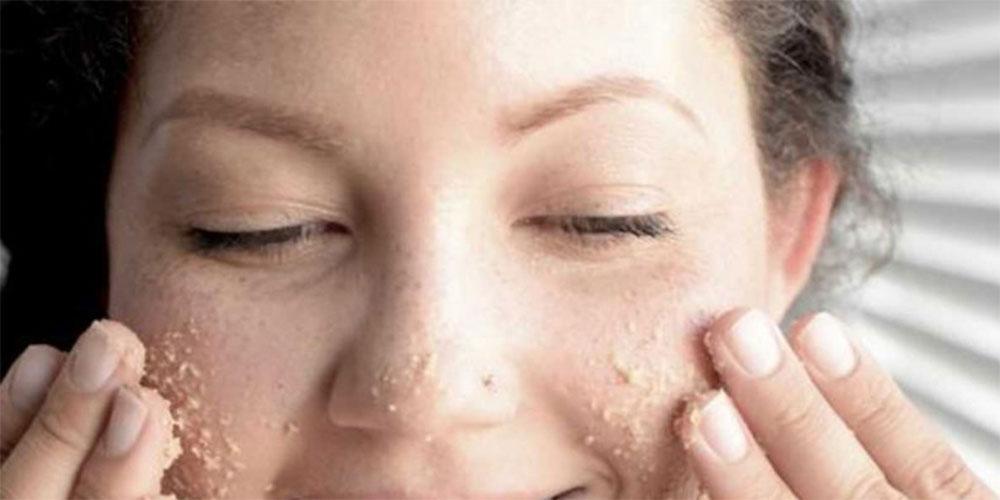 Κορίτσια προσοχή: Φυσικό scrub προσώπου με μαγειρική σόδα για τέλεια επιδερμίδα!