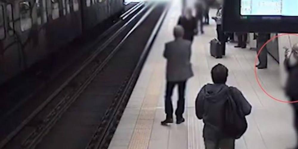 Φόβος και τρόμος οι πορτοφολάδες των ΜΜΜ – Πώς δρούσαν [βίντεο]