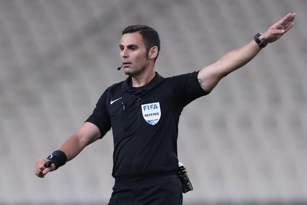 Διαιτησία: Τέλος ο Κομίνης από την Super League