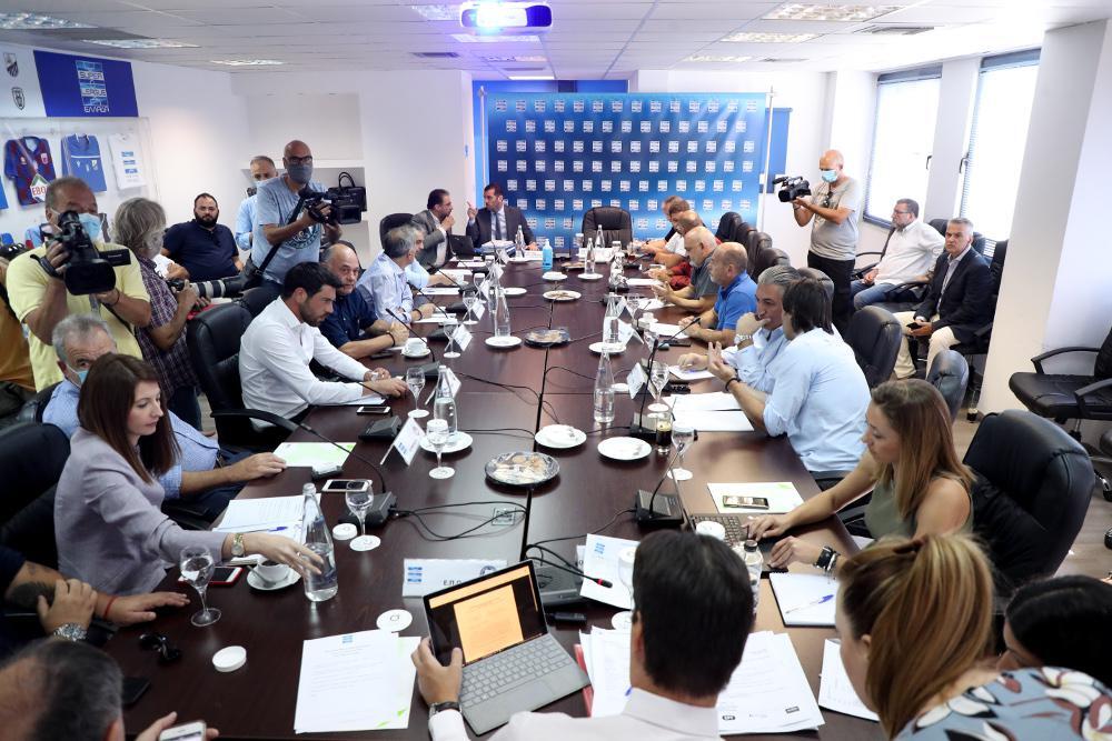 Super League 1: Ψήφισε να παραμείνει το format με 14 ομάδες - Στην ΕΠΟ το «μπαλάκι» της απόφασης