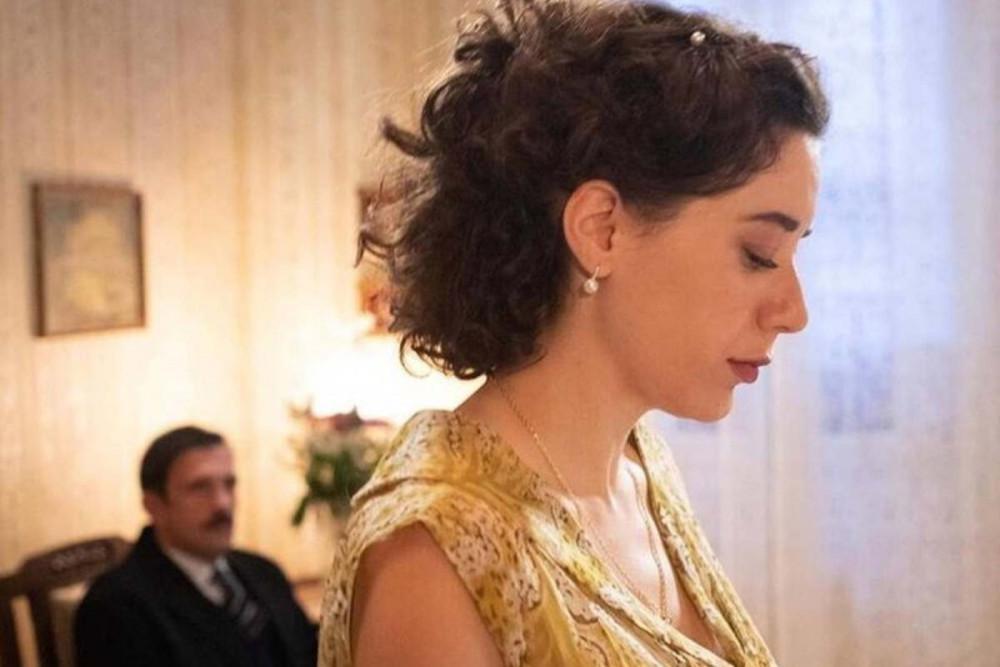 «Βόμβα» στις Άγριες Μέλισσες: Η Πηνελόπη είναι έγκυος - Το προβλήματα με το παιδί