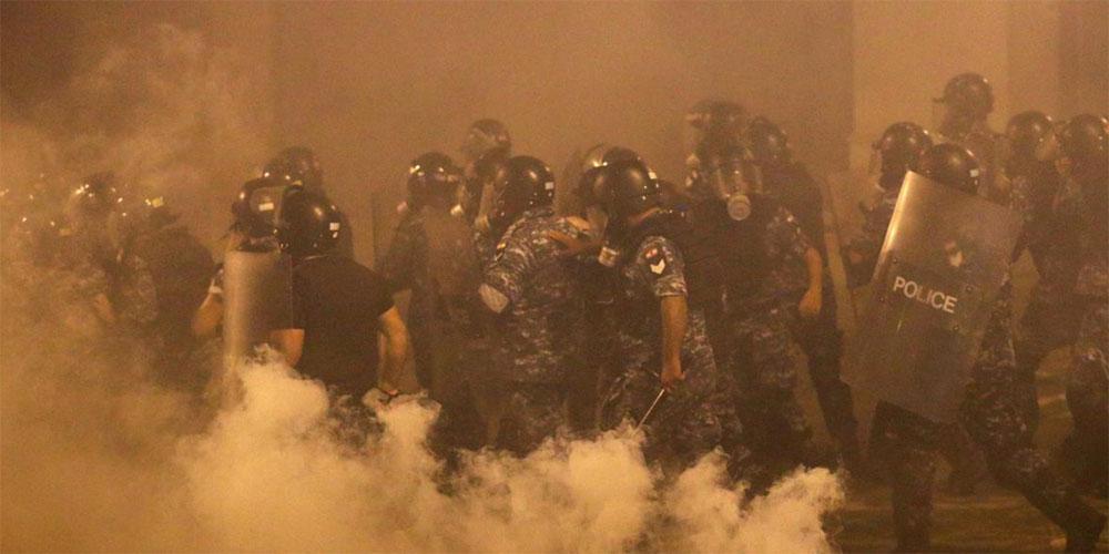 Δεν κοπάζει η οργή στον Λίβανο: Παραιτήθηκε η κυβέρνηση - Νέος κύκλος διαδηλώσεων