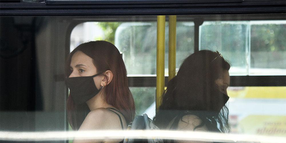 Κορωνοϊός: Παραμένουν σε υψηλά επίπεδα τα κρούσματα - Διασωληνώθηκε ανήλικη – Έντονη ανησυχία των ειδικών