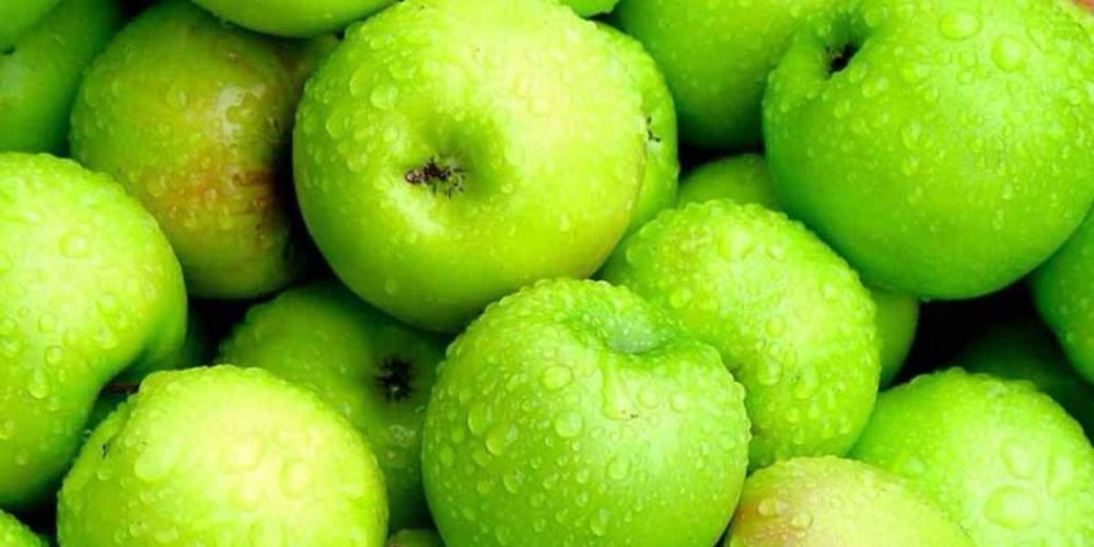 Το μυστικό για τέλεια επιδερμίδα: Σπιτική μάσκα ομορφιάς με πράσινο μήλο!