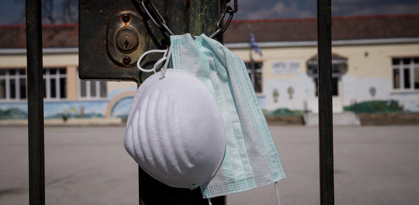 Μέγα σκάνδαλο στη Γερμανία: Το υπ. Υγείας θα έδινε ακατάλληλες μάσκες σε άστεγους, άνεργους και ΑΜΕΑ