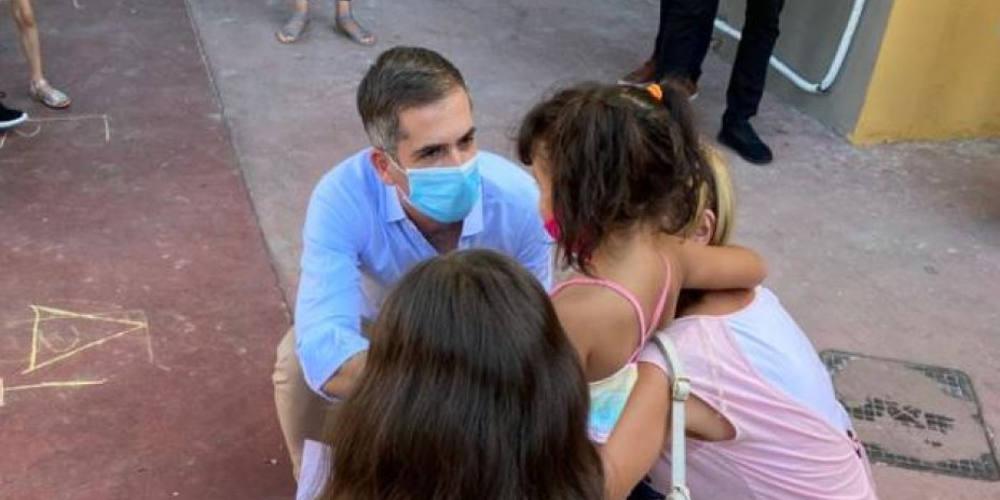 Μπακογιάννης στον «Ε.Τ.»: Παλεύουμε να κρατήσουμε την Αθήνα όρθια