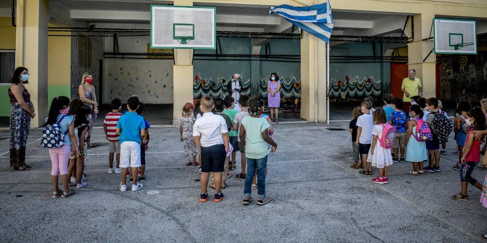 Κεραμέως για μάσκες: Υπήρξαν αστοχίες – Θα δοθούν μιας χρήσης μέχρι να αποκατασταθεί το λάθος
