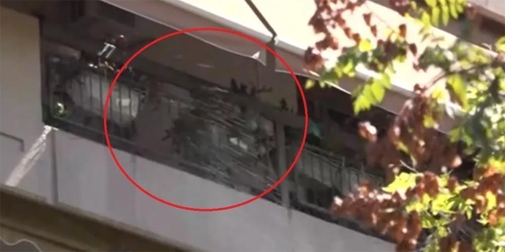 Προκαλεί η κόρη του Μιχαλολιάκου: Πέταξε νερό σε δημοσιογράφους