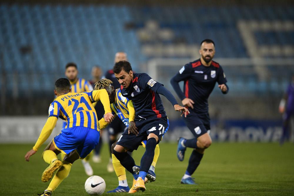 Super League 1: Όλα «μηδέν» στο Λαμία-Παναιτωλικός - Πρώτος βαθμός για τους «κυανόλευκους»