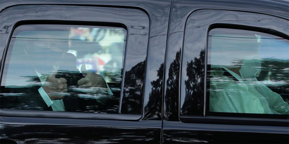 Το έκανε και αυτό ο Τραμπ: Βγήκε από το νοσοκομείο για μια… βόλτα!