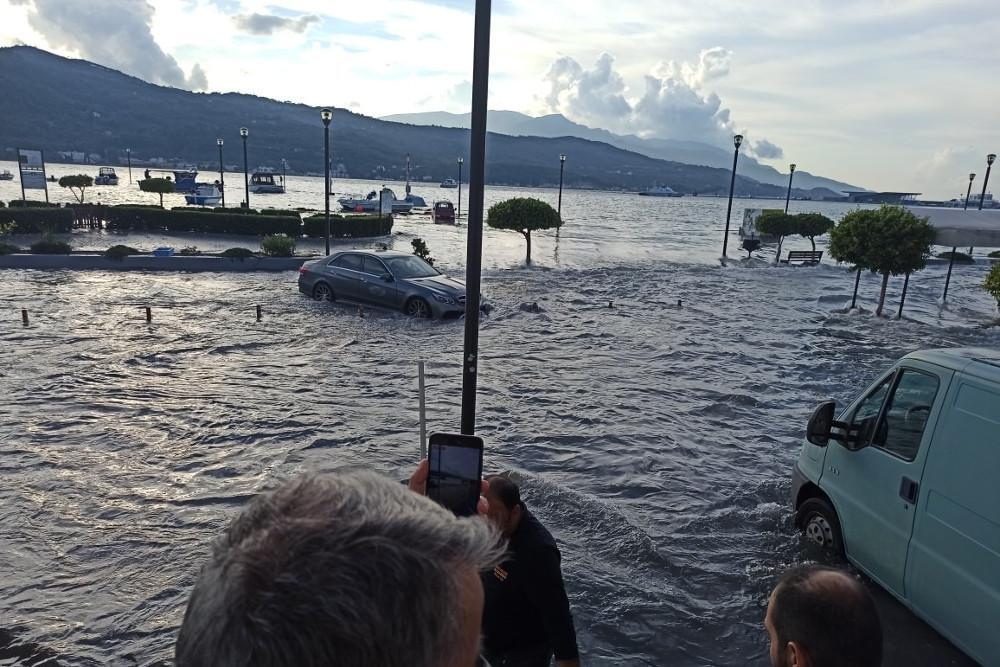 Σεισμός –Σάμος: Βυθίστηκε 9 εκατοστά η παραλία του Κάμπου