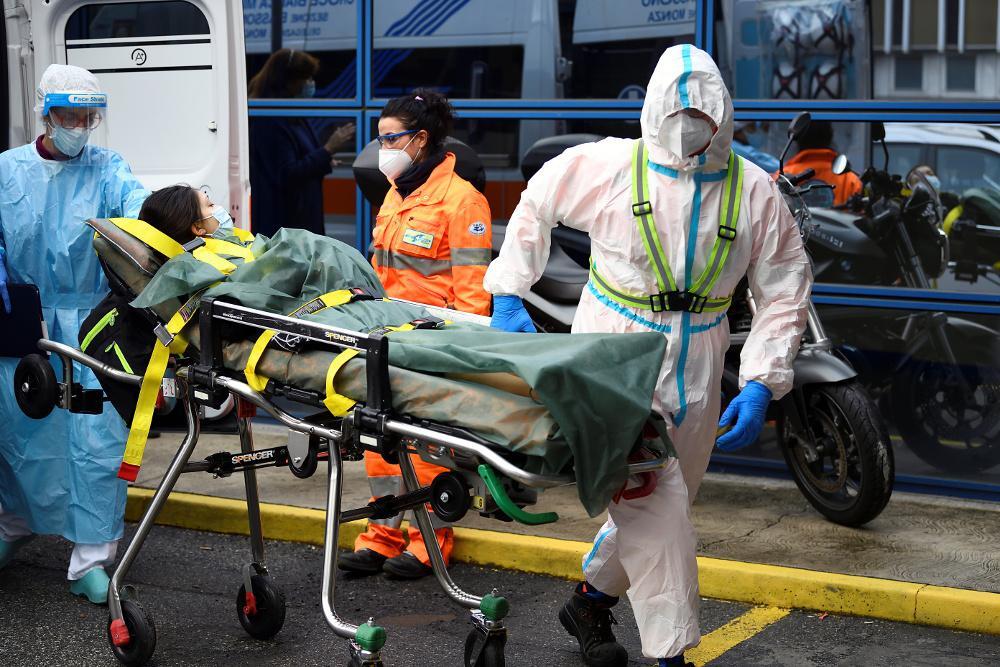 Ιταλία: Συγκίνηση στο Κοντόνιο - Εξιτήριο για τον τελευταίο ασθενή