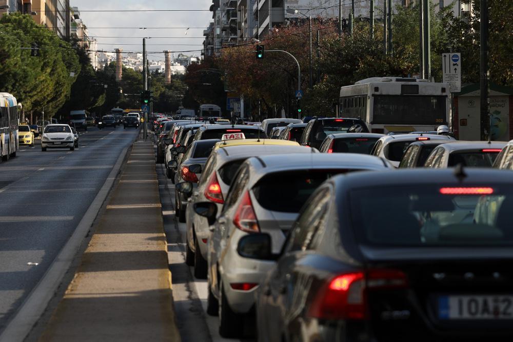 Κίνηση τώρα: Μποτιλιάρισμα στον Κηφισό – Καθυστερήσεις στην Κηφισίας