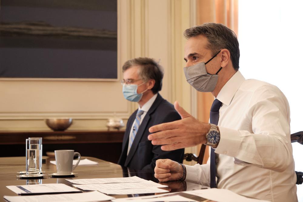 Μητσοτάκης: Ο Σωτήρης Τσιόδρας στοχοποιήθηκε χυδαία