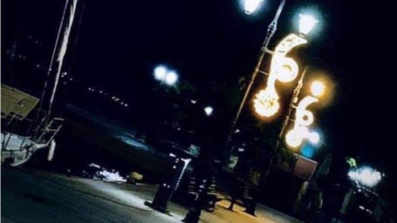 Χαλκίδα: Βλέπουν το 666 του Σατανά στον χριστουγεννιάτικο στολισμό