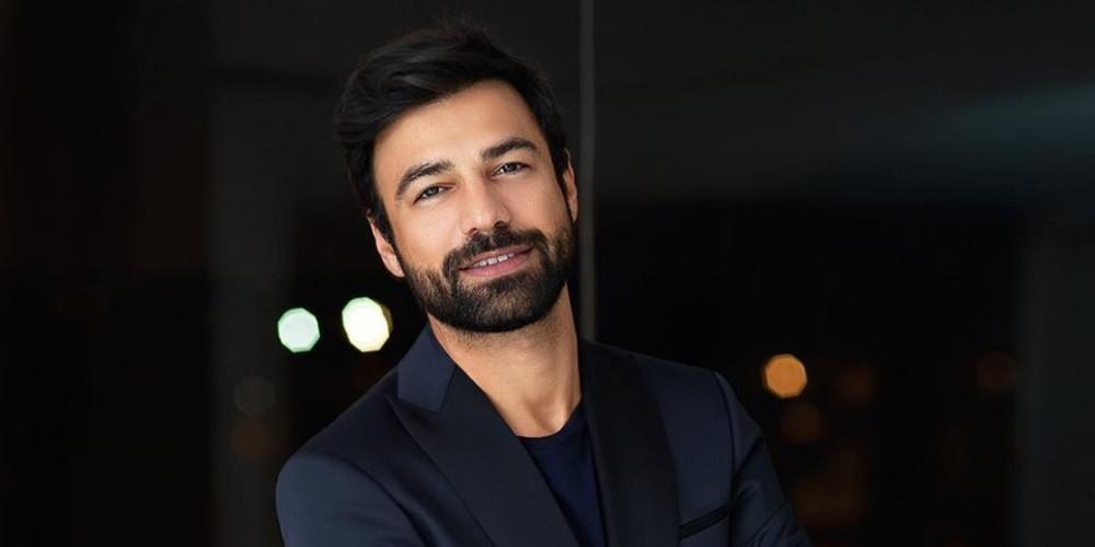 Ανδρέας Γεωργίου: Η τηλεοπτική έκπληξη της χρονιάς – Παρουσιαστής στο X-Factor