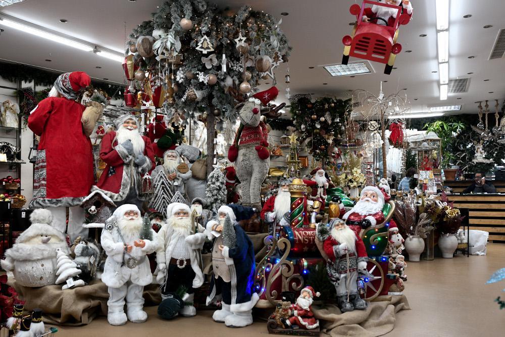 Lockdown: Αρχίζει σήμερα το κλιμακωτό άνοιγμα της αγοράς - Ακολουθούν κομμωτήρια, βιβλιοπωλεία, ανθοπωλεία, παιχνιδάδικα