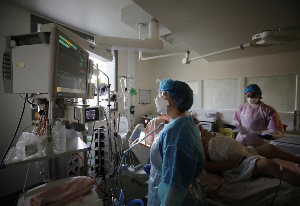 Όμικρον Κορονοϊός