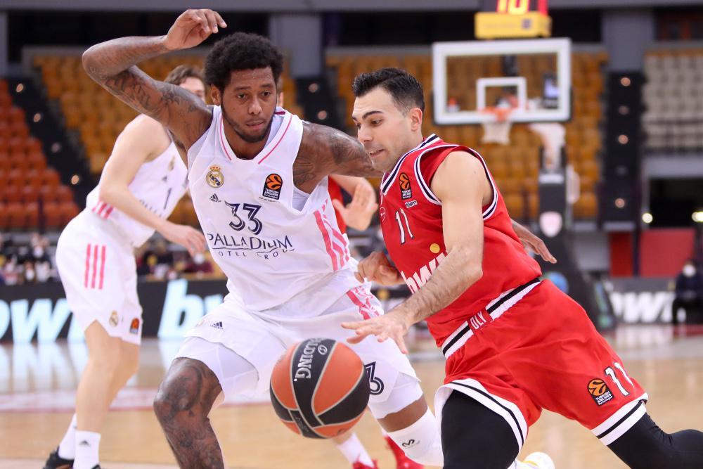 Euroleague: Ήττα στην παράταση και στις λεπτομέρειες από τη Ρεάλ Μαδρίτης ο Ολυμπιακός