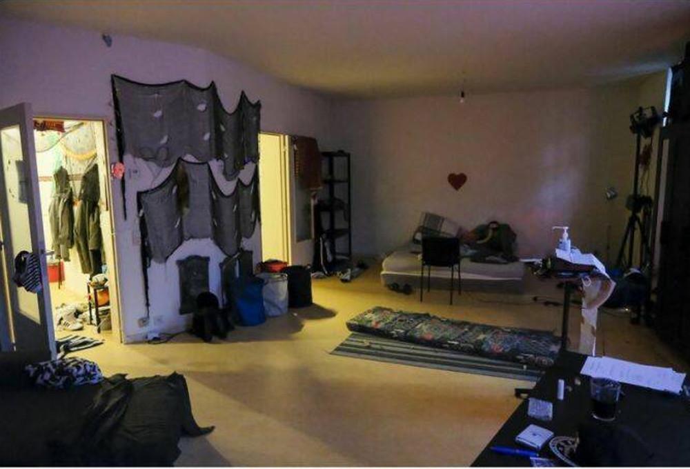 Νέες αποκαλύψεις για το όργιο με ευρωβουλευτή στις Βρυξέλλες: Πέρασαν τους αστυνομικούς για... strippers