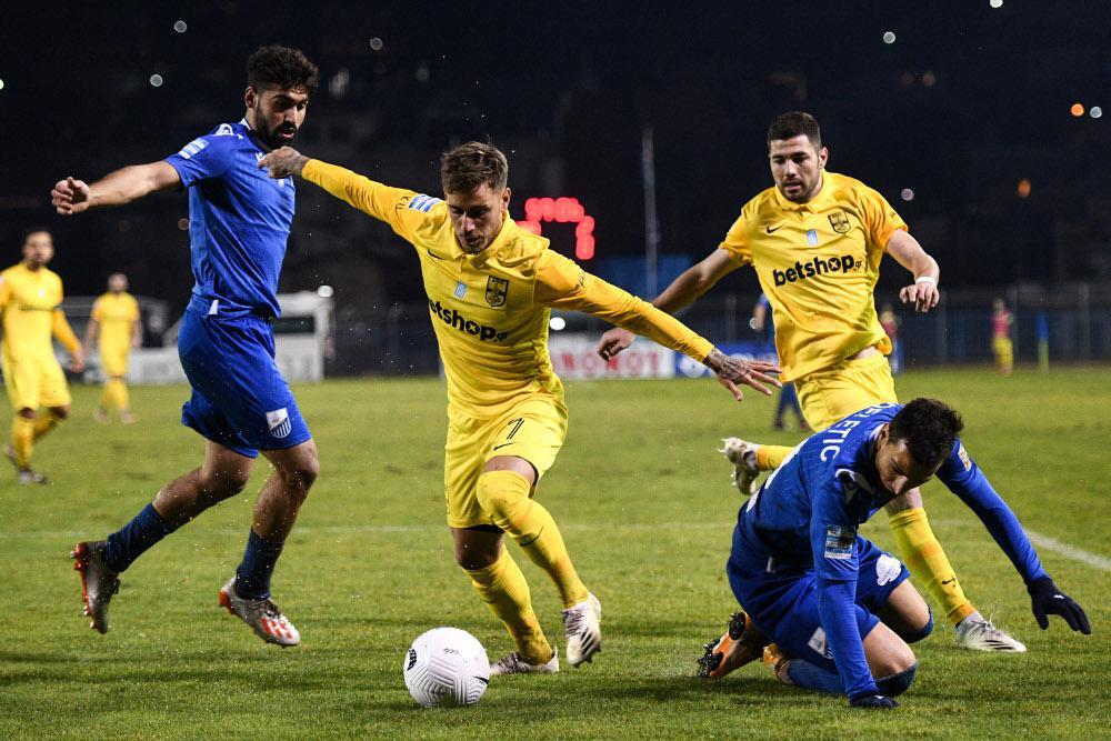 Super League 1: Ο Αραμπούλι χάρισε την πρώτη νίκη στη Λαμία, 2-0 τον Άρη