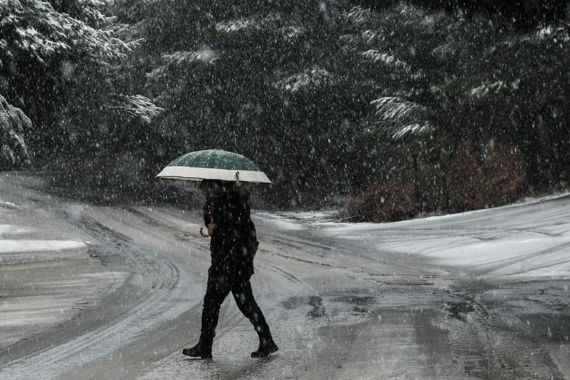 Έκτακτο δελτίο επιδείνωσης καιρού: Έρχεται η κακοκαιρία «Κάρμελ» - Πώς θα »χτυπήσει» την Ελλάδα