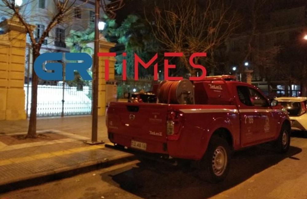 Επίθεση με μολότοφ στο Υπουργείο Μακεδονίας Θράκης