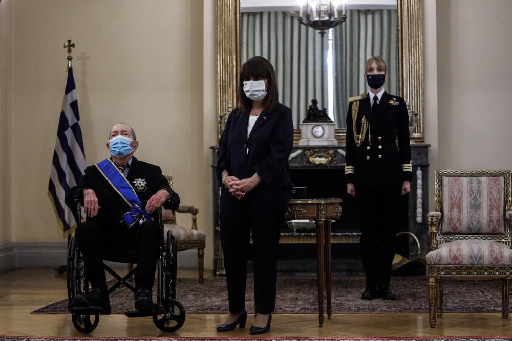 Πέθανε ο εφοπλιστής Ιάκωβος Τσούνης που δώρισε όλη την περιουσία του στις Ένοπλες Δυνάμεις