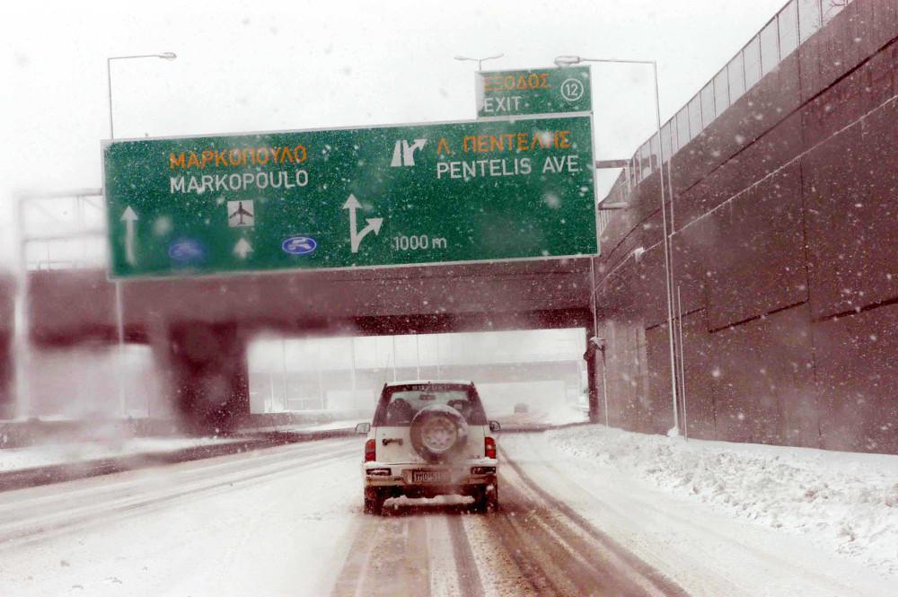 Καιρός - «Μήδεια»: Απαγόρευση των φορτηγών στην Αττική Οδό