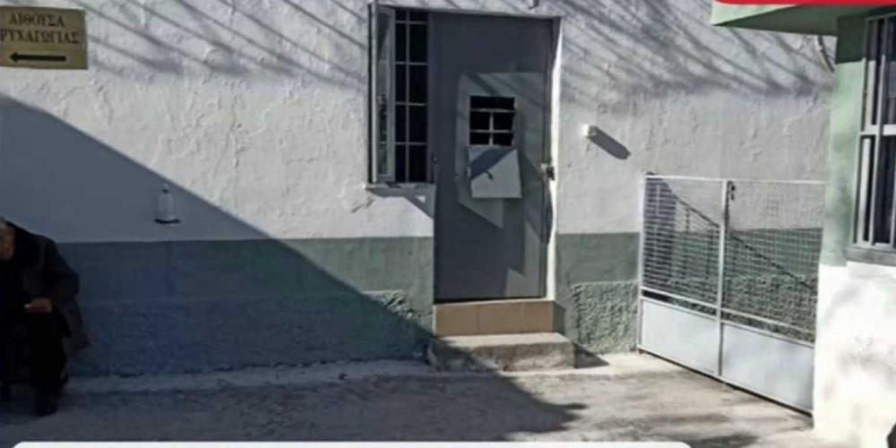 Δημήτρης Λιγνάδης: Η πρώτη φωτογραφία από το κελί που κρατείται – Τι είπε στον διευθυντή των φυλακών