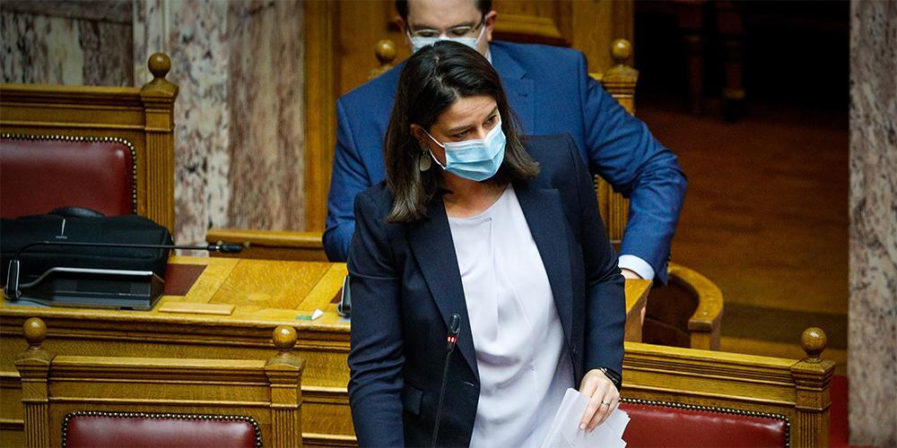 Κεραμέως: Voucher 200 ευρώ σε πυρόπληκτους μαθητές, εκπαιδευτικούς