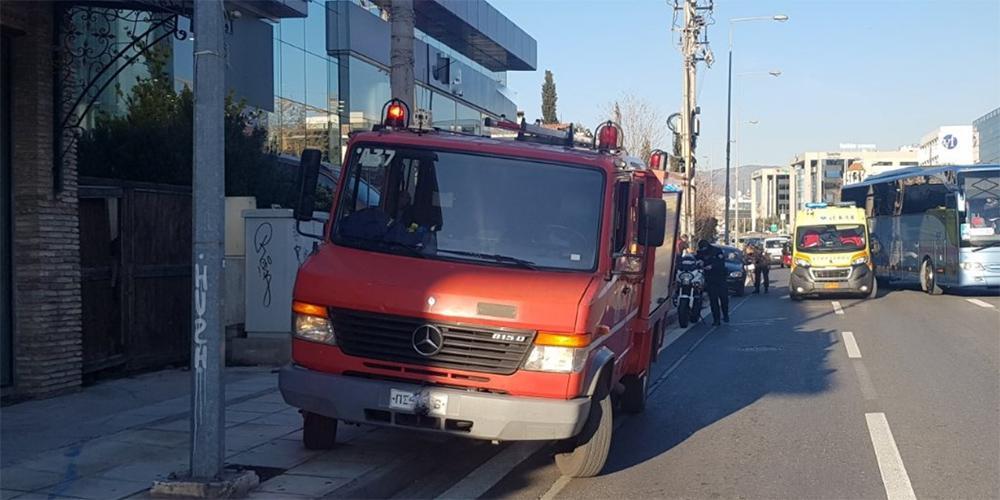 Δεν πρόλαβε να φτάσει στο μαιευτήριο και γέννησε στη λεωφόρο Κηφισίας!