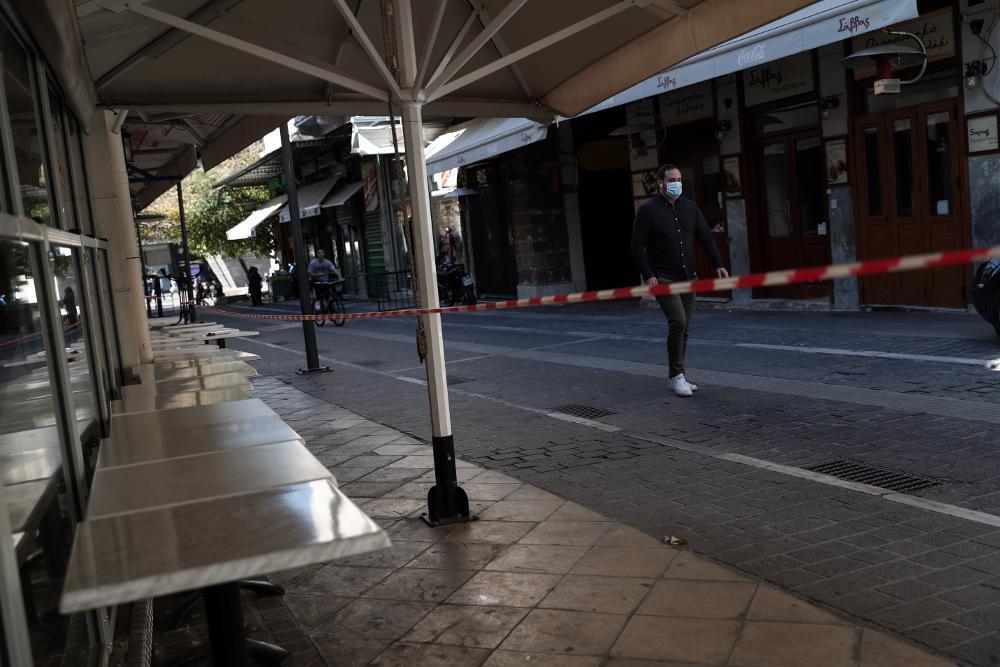 Κορωνοϊός - Δερμιτζάκης: Ή σκληρό lockdown που θα εφαρμοστεί ή πάμε σε άλλη στρατηγική