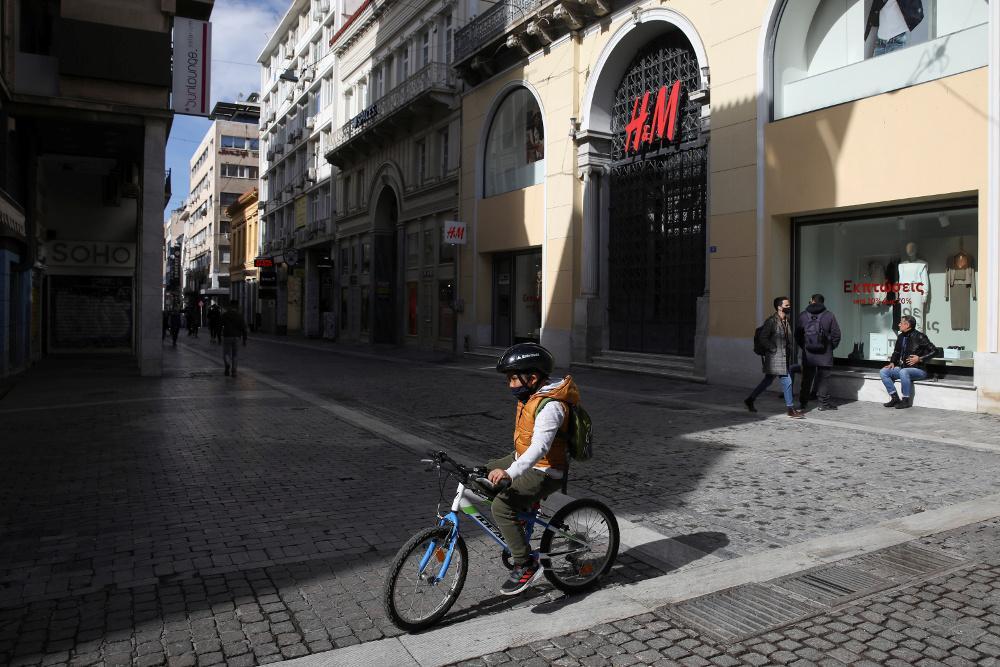 Από πότε ισχύουν τα νέα μέτρα - Πότε τελειώνει η απαγόρευσης κυκλοφορίας