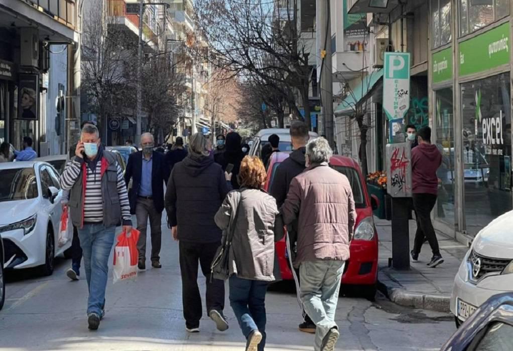 Σεισμός στην Ελασσόνα: Εγκλωβισμένος άνδρας στο Μεσοχώρι